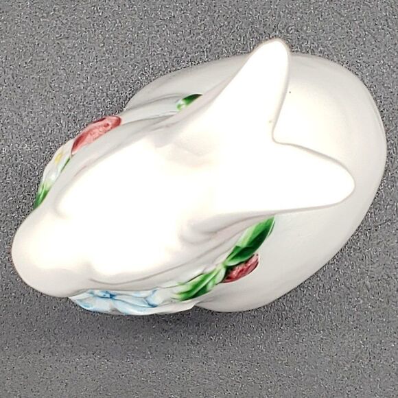 Haldon Group 1987 Hand Painted Porcelain White Blue Strawberry Bunny Figurine - Picture 4 of 13